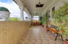 Casă boierească  de poveste- 7000 mp teren - 55