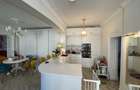Apartament premium în vilă interbelică | Zona Cașin – Arcul de Triumf | Curte - 5