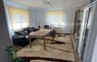 Casa cu 3 camere, 90 mp, 2 anexe gospodaresti si teren de 3000 mp, zona Crucisor - 2