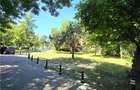 Et.1, la prima inchiriere chiar la intrarea in parc, reper Palatul Ghica Tei - 1