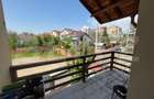 Casa de vanzare cu 5 camere, 200 mp, zona Micro 3 - 17