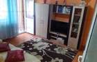 3 camere, etaj 1, MOBILAT SI UTILAT, zona Viziru 1 - 2