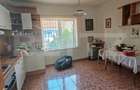 Casă de vânzare, 325 mp, teren 300 mp, zonă Centrală