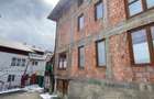 BUSTENI, VILA NEFINALIZATA 680 mp - Teren 400 MP - Strada Erou Stanica