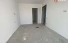 Apartament cu 3 camere si 2 bai, etajul 2 - zona Chisoda  - 4