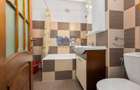 Apartament cu 3 camere, două băi, 77 mp - 11