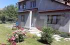 Casă cu etaj de vânzare în Ghimbav, Brașov – zonă liniștită, teren 800MP - 1