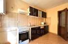 Apartament cu 3 camere, 2 băi și loc de parcare în curte – Turnișor