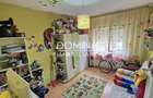 Vânzare apartament 3 camere, 75 mp, situat în Târgu Jiu, strada 23 August - 3