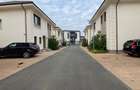 Otopeni, Mcdonalds, vanzare vile unifamiliale, P+1+M, 260 mp utili, - 2