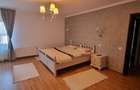 Vila cu piscina zona Iancu Nicolae-Pipera 5 camere - 5