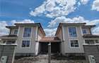 Duplex separat prin garaj - toate utilitatile - personalizare interioara - 2