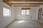 Casa 80 mp cu potential, curte proprie 446 mp renovatala interior - 7