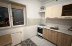 REA1027738 Studio Mall Vitan bloc 2001 53 mp - 4