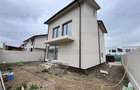 Vila  moderna, individuala cu 4 camere , 3 bai , Living , terasa acoperita, inca - 10