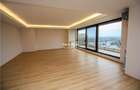 Triplex Vedere Lac Gradina Proprie 2 Locuri Parcare Subterana - 13
