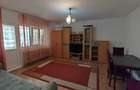 Proprietar inchiriez ap 2 camere central