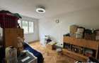 Apartament cu 4 camere, decomandat, etaj 1/4, boxa, balcon