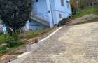Vand/schimb vila Str.Ghinzii, cu apartament  doua camere+diferenta. - 1
