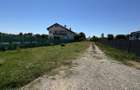 Teren intravilan – 1.882 mp, cu deschidere la 2 strazi, Ghighiu, com. Barcanesti - 1