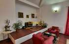 Parc Cismigiu, de vanzare vila interbelica cu 2 apartamente, curte, parcare - 3