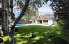 Vila de lux, stil contemporan -  IANCU NICOLAE - 1