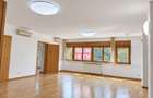 Aviatorilor | Etaj 1 | 200 mp | 5 camere | Garaj + boxă | 2 terase - 6