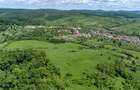 Teren 500 mp în Bradu, Sibiu – 7500 € – Zonă liniștită, priveliște munte - 3