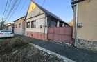 Casa cu 3 camere si pivnita in Lipova - 1