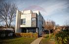 Casă / Vilă de lux cu 6 camere de vânzare în Șcheia, Suceava - 1