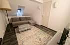 Apartament superb pe doua nivele, renovat integral, in vila, curte proprie, Grad - 17