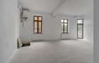 Spațiu comercial stradal | Parcul Carol | 40 mp parter + 40 mp subsol - 3