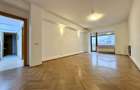 Vila centrala cu 13 camere *460mpu* + garaj // Dorobanți - 12