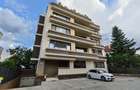 Apartament foarte spațios lângă Pădurea Băneasa | Spații de depozitare | Parcare - 24