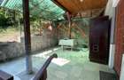 Vila de vanzare, teren 3100 mp, 7 camere, 6 grupuri sanitare, 3 CT, an 1997 - 7