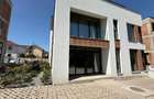 Spatiu comercial 221 mp, inaltime 3m, ideal pentru clinica, cartier Zorilor - 3