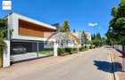 Vilă contemporană cu piscină | 1.000 mp teren | Erou Iancu Nicolae - 2