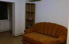 Proprietar, închiriez apartament 2 camere  - 8