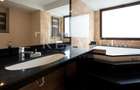 Inchiriere apartament 3 camere | Generos, 2 x Parcare, Acces lift | Domenii
