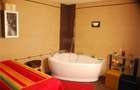 GIROC - Casa individuala spatioasa - Garaj - Demisol - Jacuzzi - 7
