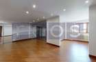 3 CAMERE | BELLER | DOROBANTI