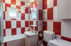 Apartament 3 camere + birou, 2 băi, grădină 40 mp