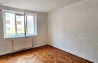 Apartament 3 camere decomandate, etaj 1,cu loc de parcare si boxa, Cl.Romanului - 7