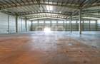 DE ÎNCHIRIAT | Ansamblu industrial 2 hale 4.400 mp | Calea Moinești - 13