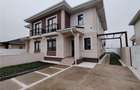 Duplex deosebit - asfalt - toate utilitatile - 2