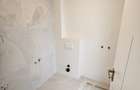 Single 5 camere, 500 mp, asfalt, placa peste etaj