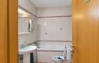 Aviatorilor | Etaj 1 | 200 mp | 5 camere | Garaj + boxă | 2 terase - 4