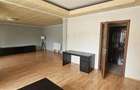 Apartament 3 camere in vila etajul 1+2 camere amenajate la mansarda, zona Emines - 11