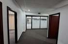 SPATIU BIROU- CLADIRE BIROURI PREMIUM- COSTURILE UTILITATILOR SUNT INCLUSE - 21