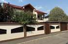 Bragadiru, vila individuala , 8 camere, piscina exterioara - 4